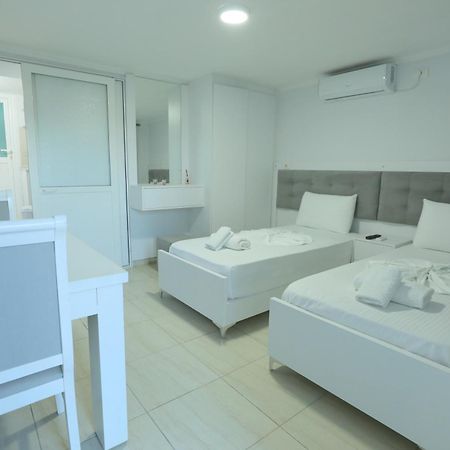 Villa Kevin'S Sarandë Eksteriør billede