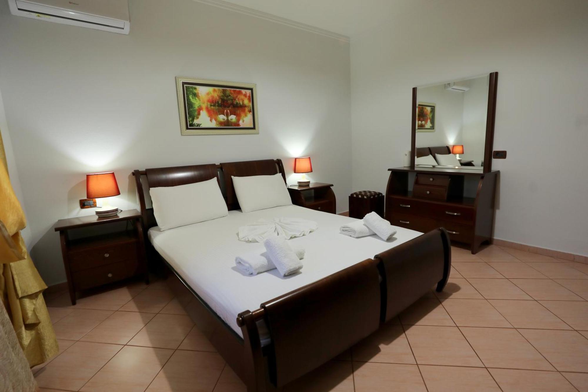 Villa Kevin'S Sarandë Eksteriør billede